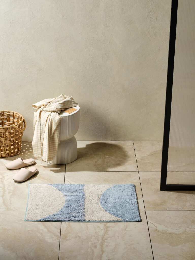 modern bath mat